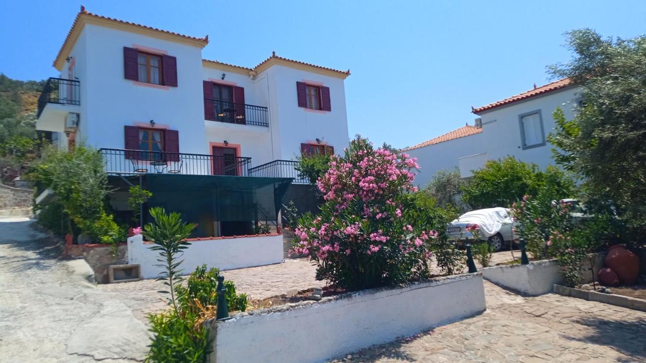 Anessis Cosmos Aparthotel Anaxos Exterior photo